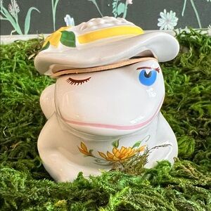 VINTAGE AVON 1980s  "Flirtatious Frog" ceramic pomander or potpourri holder.